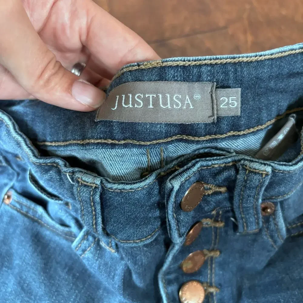 Just USA Women's Size 25 Stretchy Blue Denim Jeans Button Fly Straight Leg‎